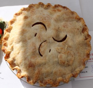 Tracy Sheffield's winning apple pie (Russell Steven Powell photo)